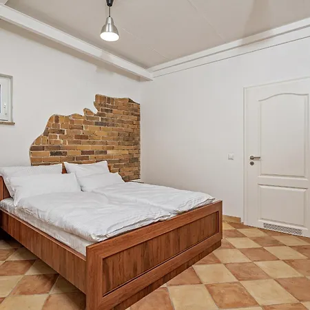 Villa Luxurioese Sandstein - 320 Qm - 7 Raeume Dresde
