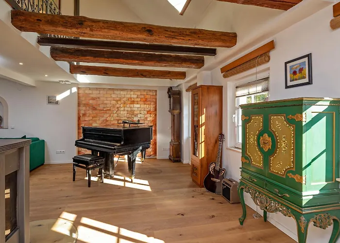 Luxurioese Sandstein - 320 Qm - 7 Raeume * 드레스덴