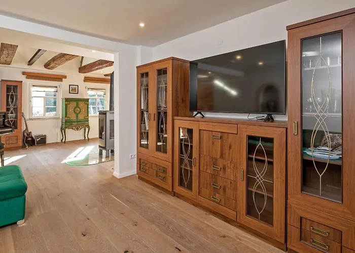 Luxurioese Sandstein - 320 Qm - 7 Raeume 드레스덴