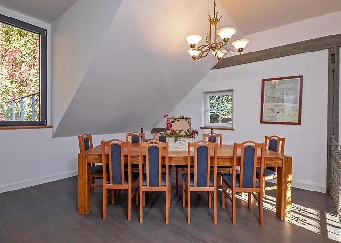 Luxurioese Sandstein - 320 Qm - 7 Raeume 빌라 드레스덴