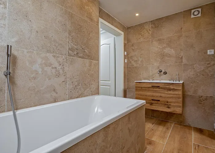 Luxurioese Sandstein - 320 Qm - 7 Raeume 빌라 드레스덴