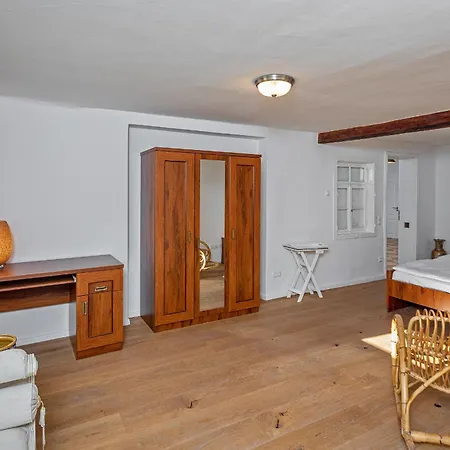 Villa Luxurioese Sandstein - 320 Qm - 7 Raeume Dresden